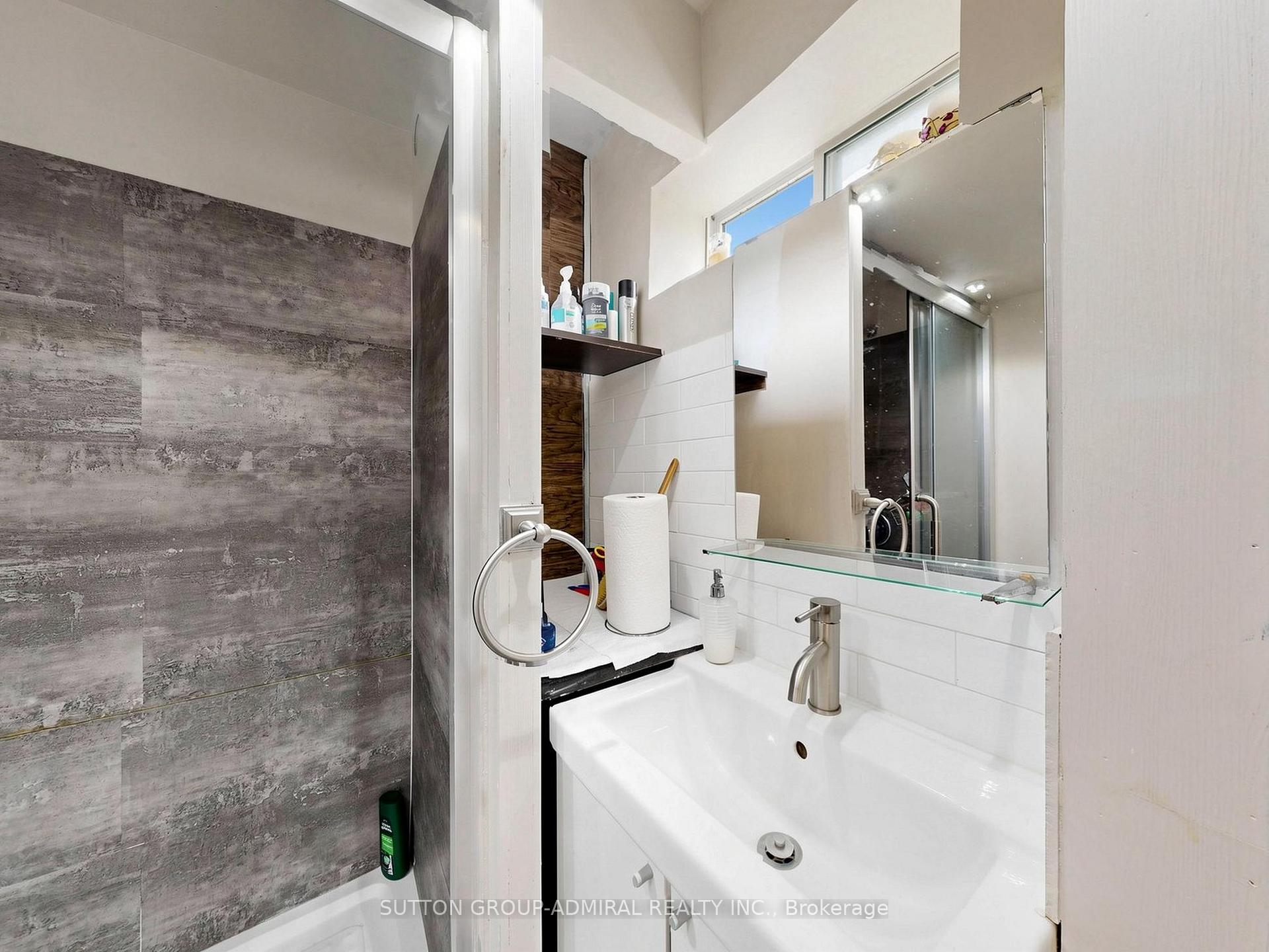 Photo 11 of 4631 Aurora Road, Whitchurch-Stouffville, Ballantrae — HOMEH