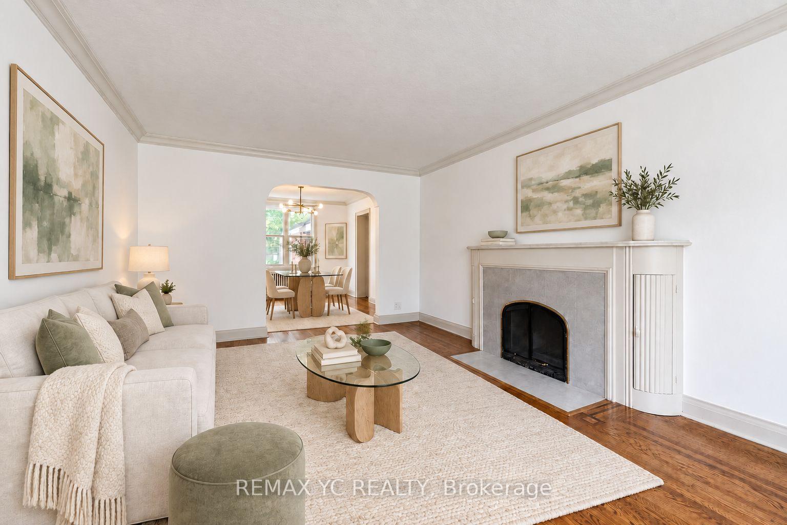 Photo 3 of 425 Broadway Avenue, Toronto, Leaside — HOMEH