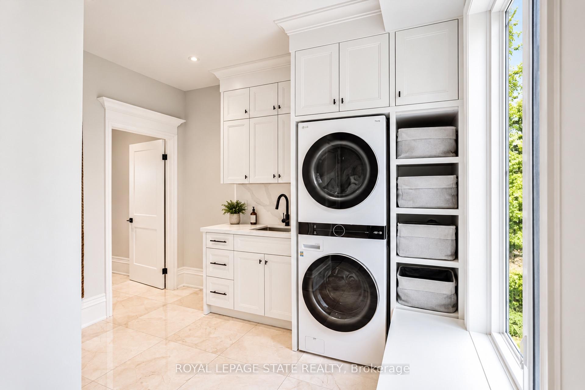 Photo 25 of 18 Elder Crescent, Hamilton, Ancaster — HOMEH