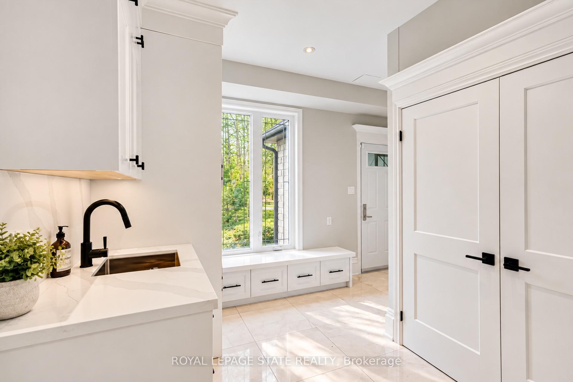 Photo 26 of 18 Elder Crescent, Hamilton, Ancaster — HOMEH