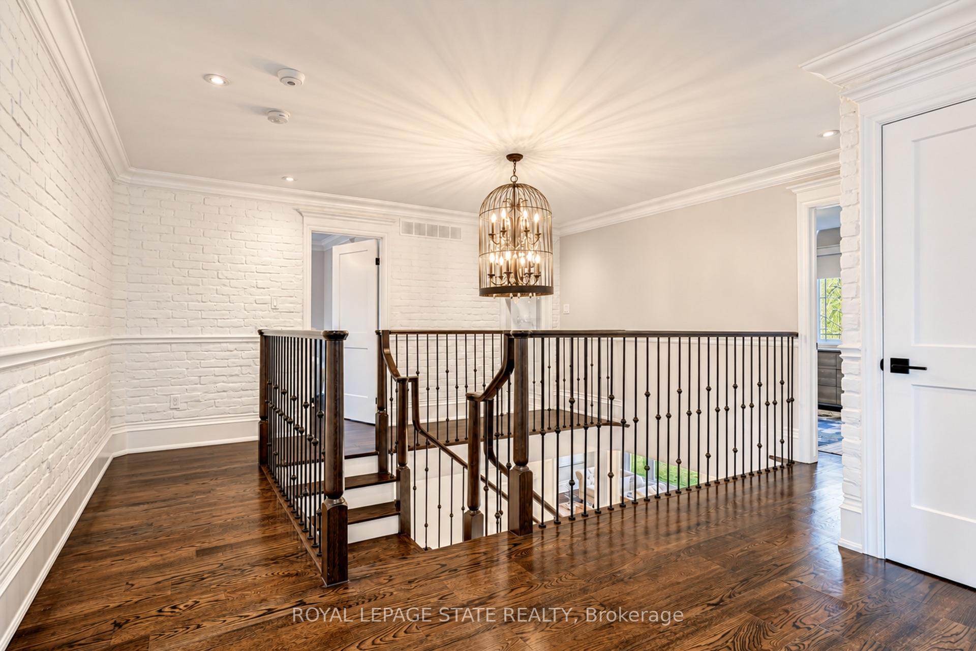 Photo 27 of 18 Elder Crescent, Hamilton, Ancaster — HOMEH