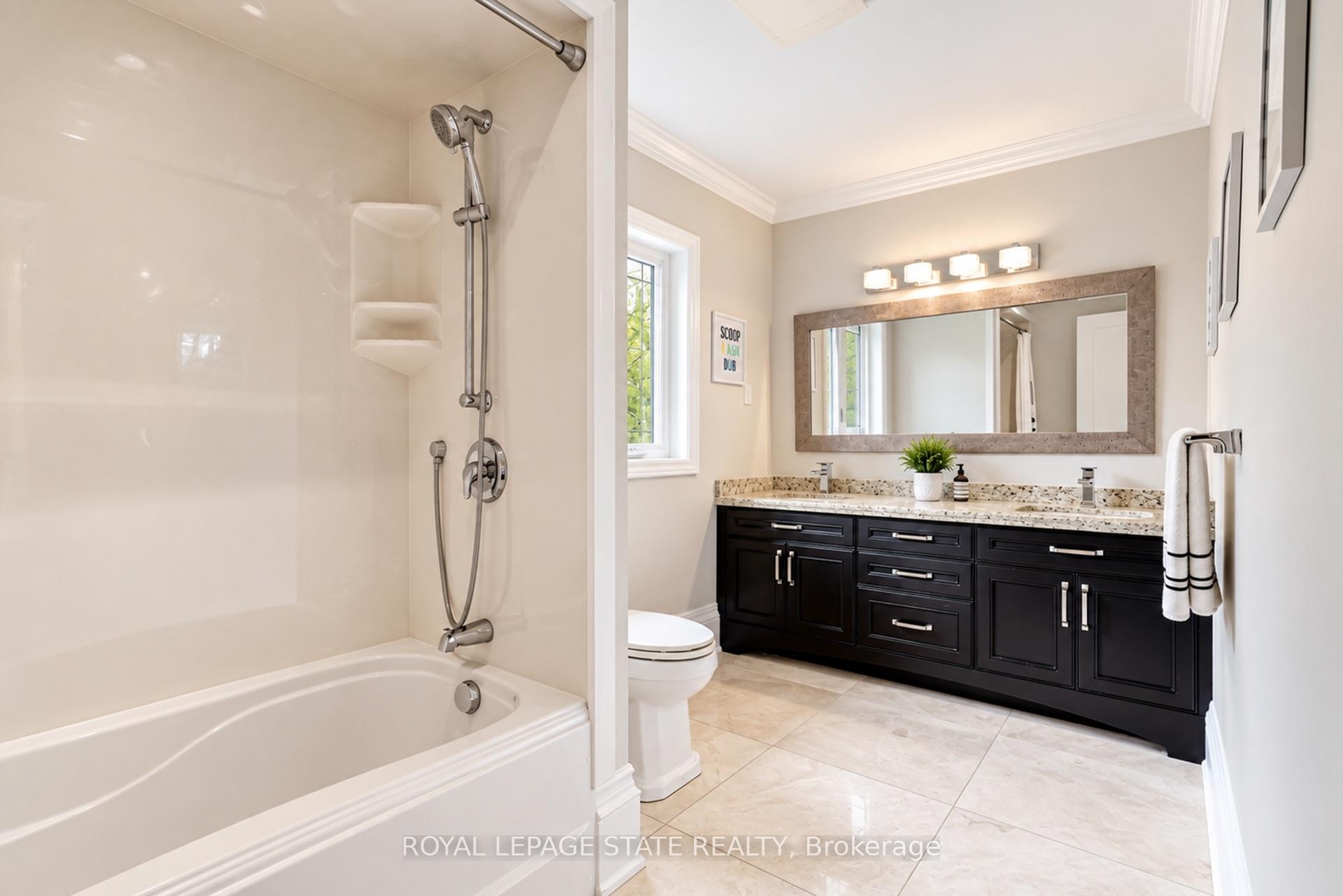 Photo 35 of 18 Elder Crescent, Hamilton, Ancaster — HOMEH