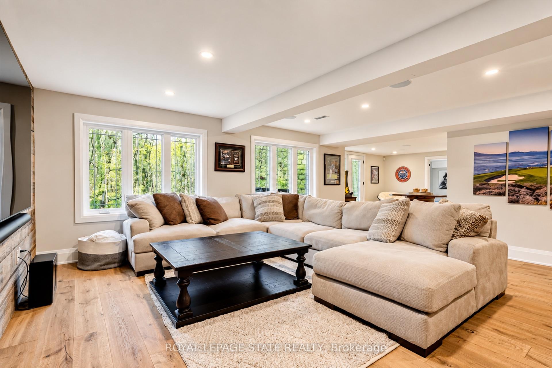 Photo 41 of 18 Elder Crescent, Hamilton, Ancaster — HOMEH