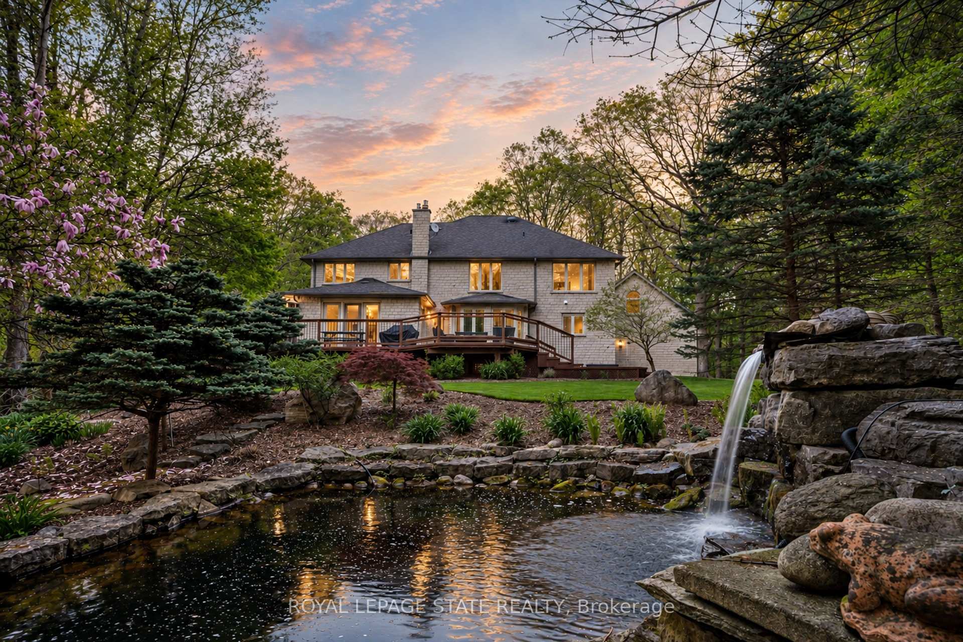 Photo 47 of 18 Elder Crescent, Hamilton, Ancaster — HOMEH
