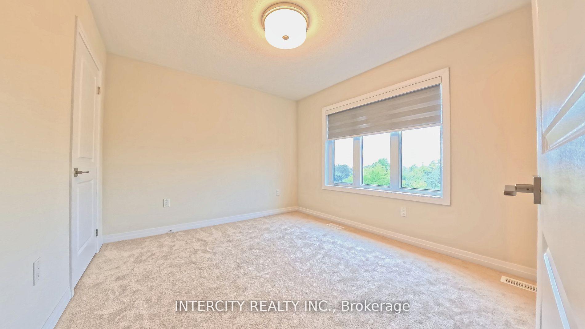 Photo 14 of 76 Fieldridge Crescent, Brampton, Sandringham-Wellington North — HOMEH