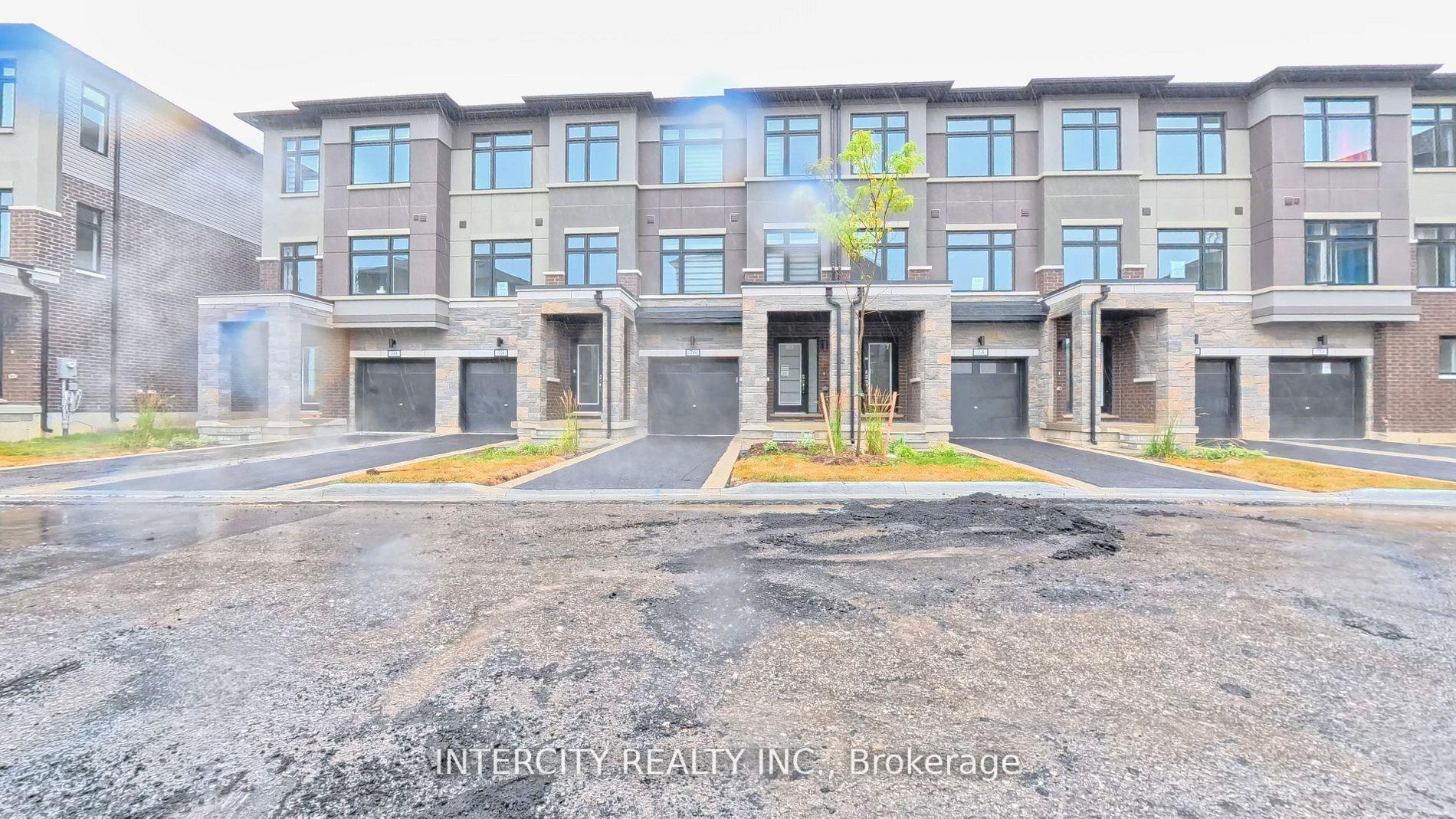 Photo 33 of 76 Fieldridge Crescent, Brampton, Sandringham-Wellington North — HOMEH