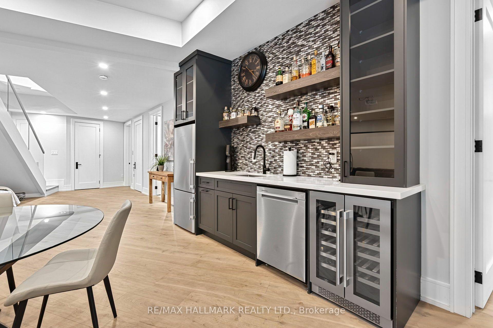 Photo 31 of 31 Bradgate Road, North York, Banbury-Don Mills — HOMEH