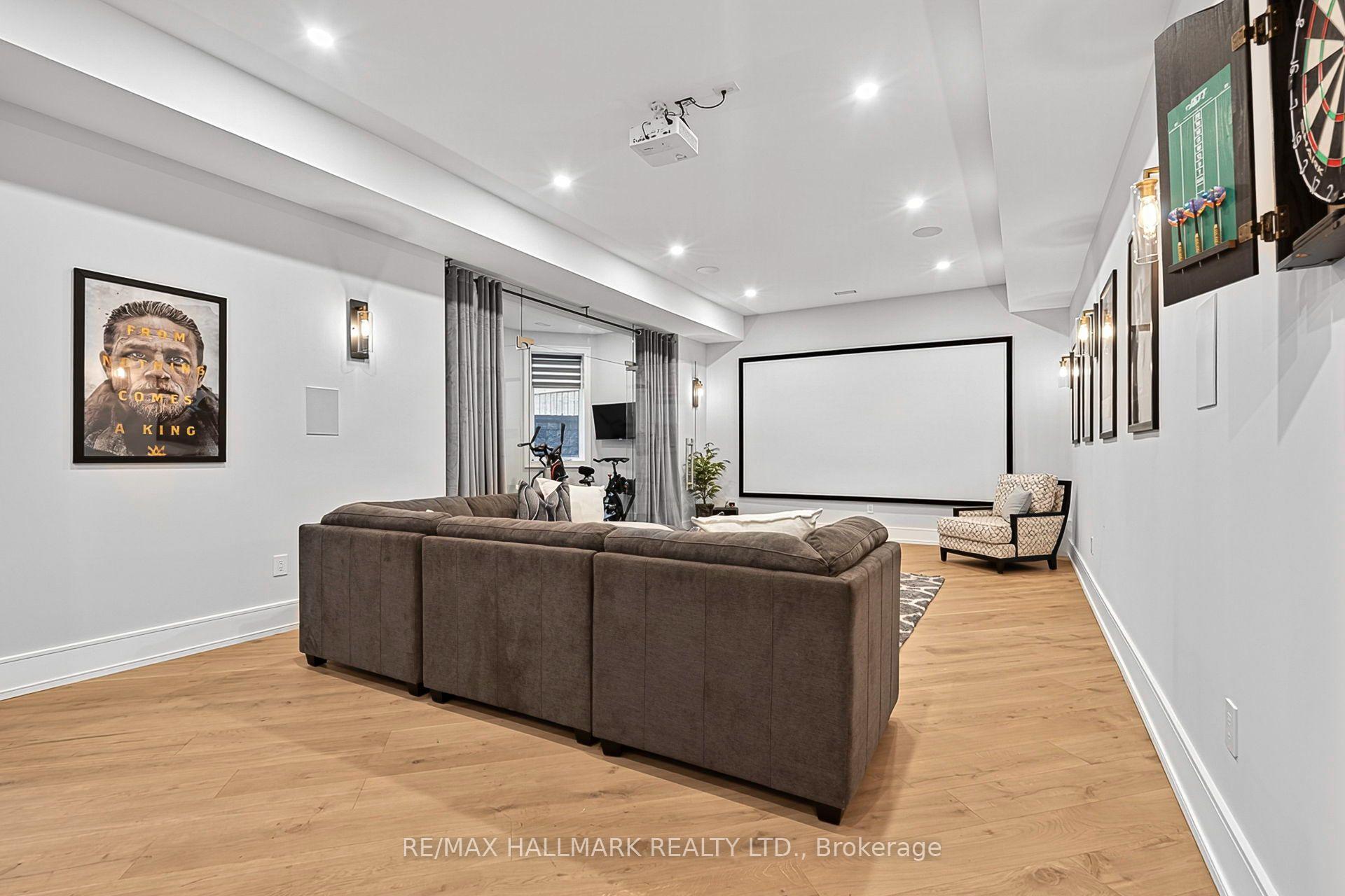 Photo 32 of 31 Bradgate Road, North York, Banbury-Don Mills — HOMEH