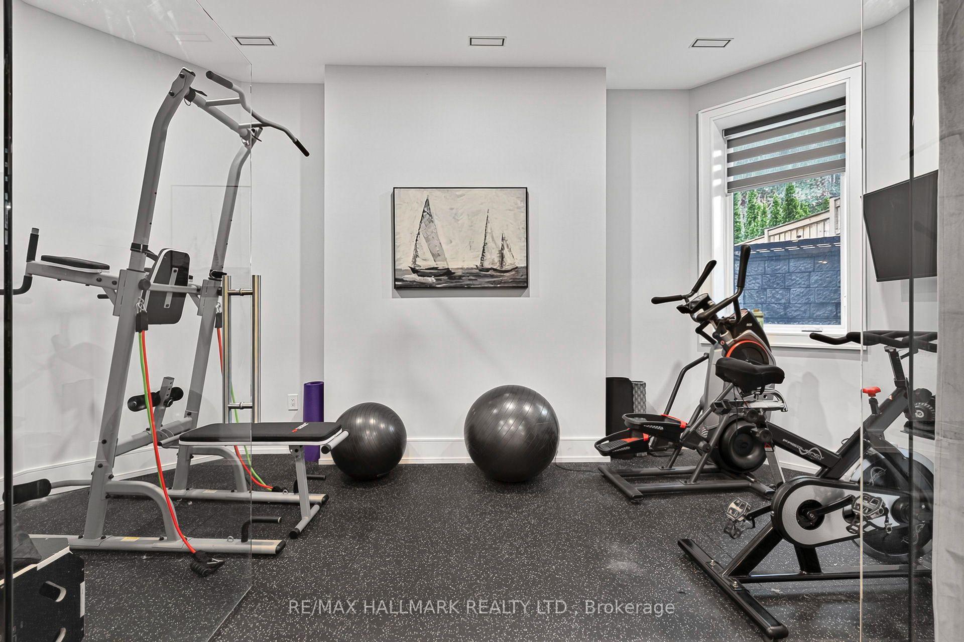 Photo 34 of 31 Bradgate Road, North York, Banbury-Don Mills — HOMEH