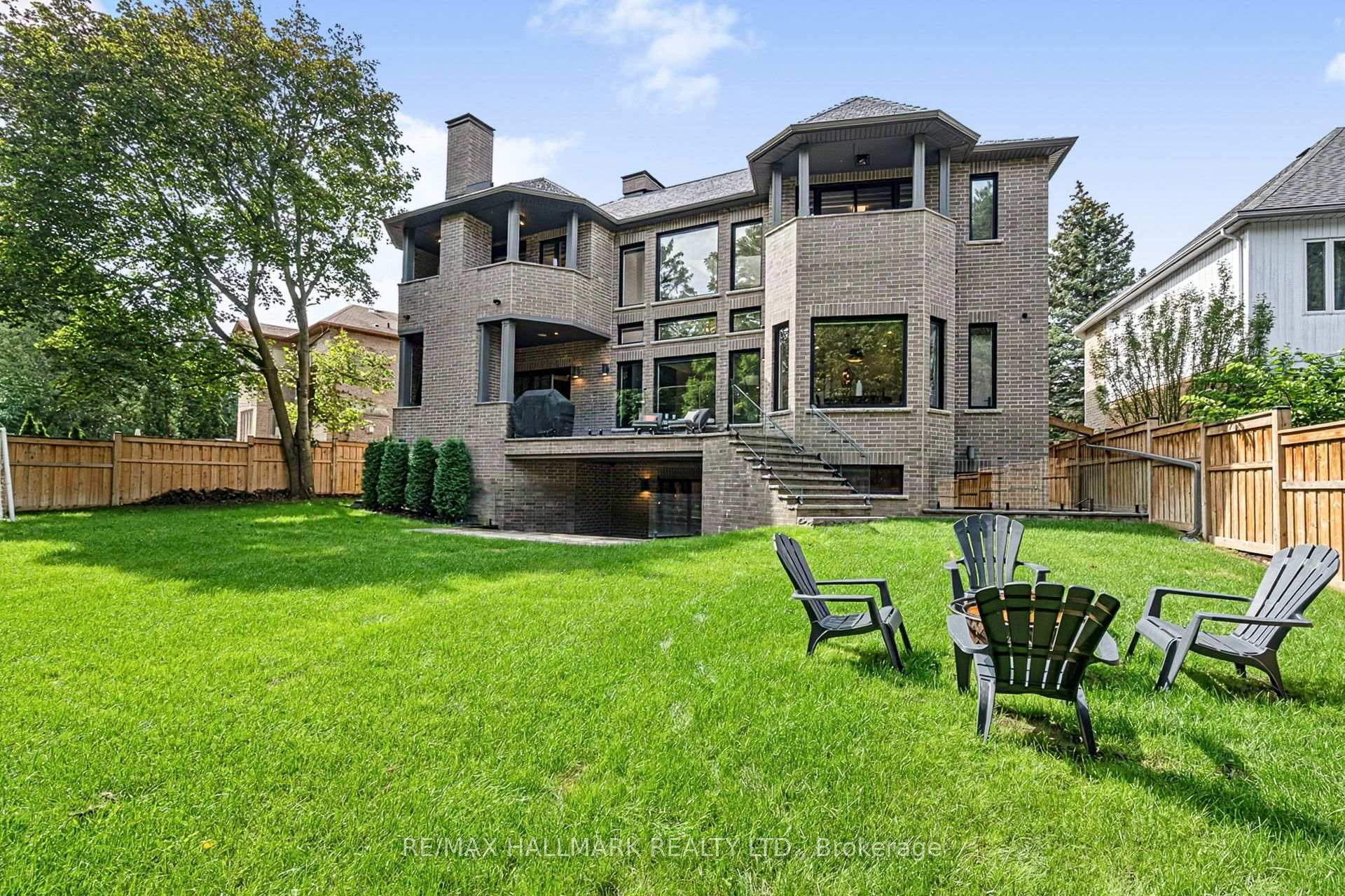 Photo 44 of 31 Bradgate Road, North York, Banbury-Don Mills — HOMEH