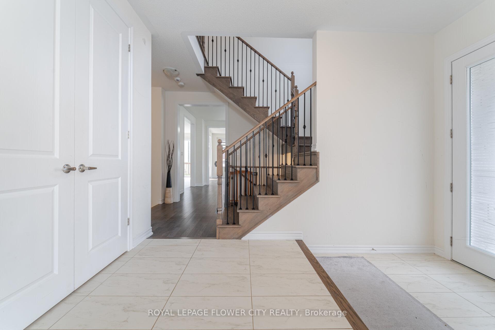 Photo 3 of 24 Vincena Road, Caledon, Rural Caledon — HOMEH