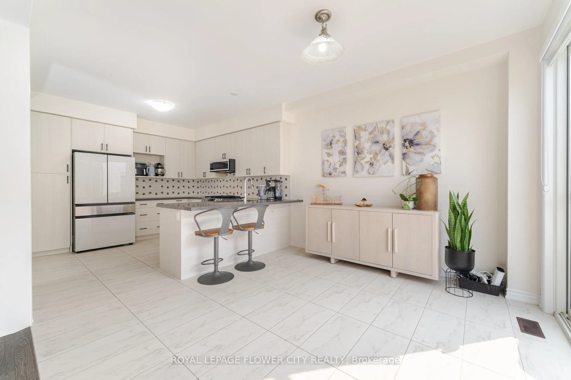 Photo 15 of 24 Vincena Road, Caledon, Rural Caledon — HOMEH
