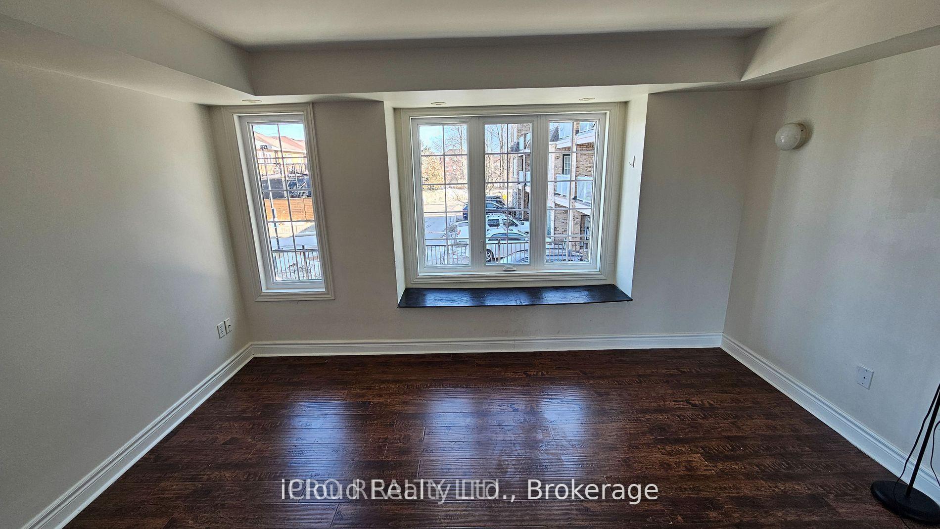 Photo 11 of Unit 113, 42 Pinery Trail, Scarborough, Malvern — HOMEH
