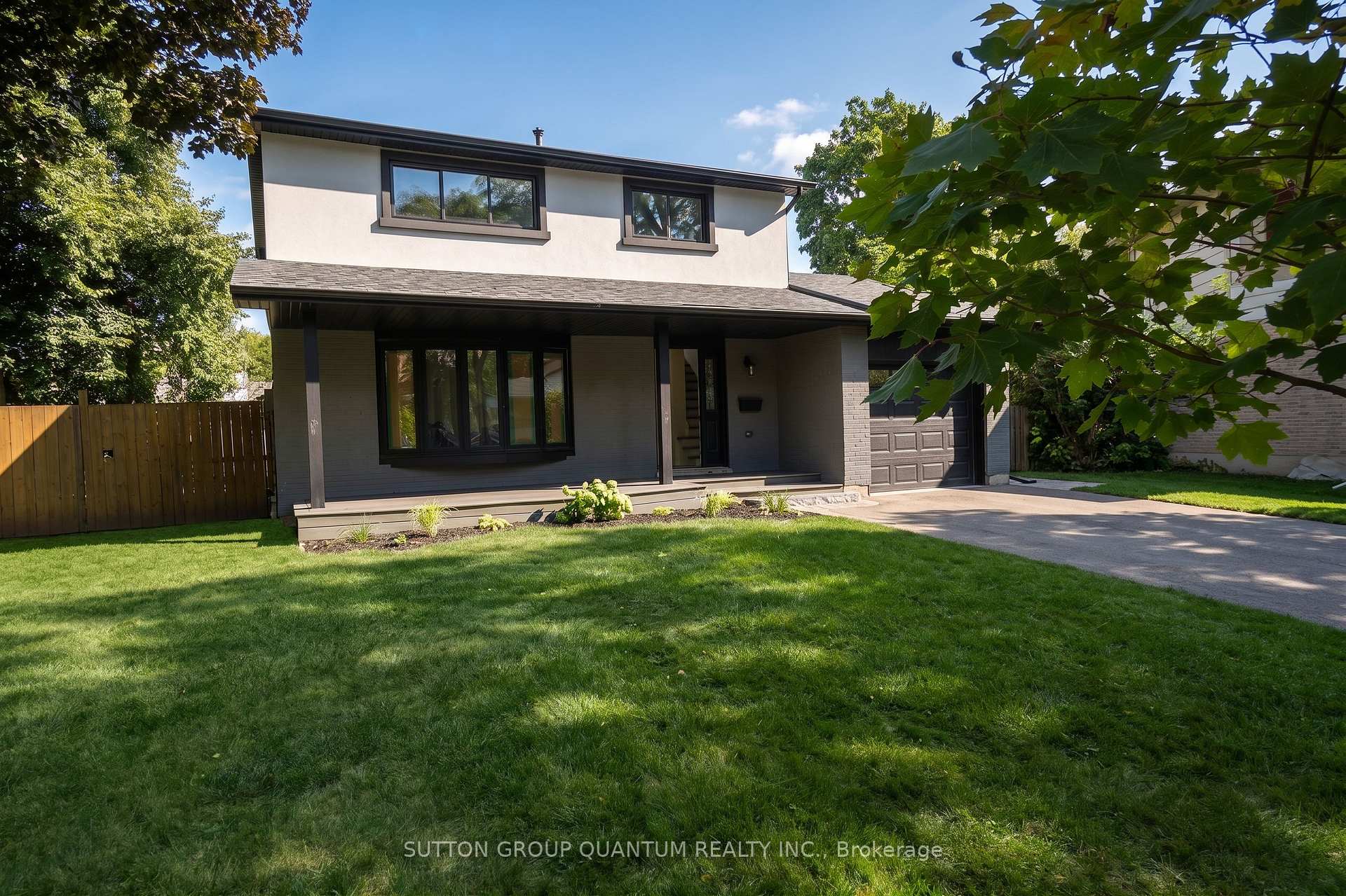 Photo 3 of 1237 Sycamore Drive, Burlington, Palmer — HOMEH