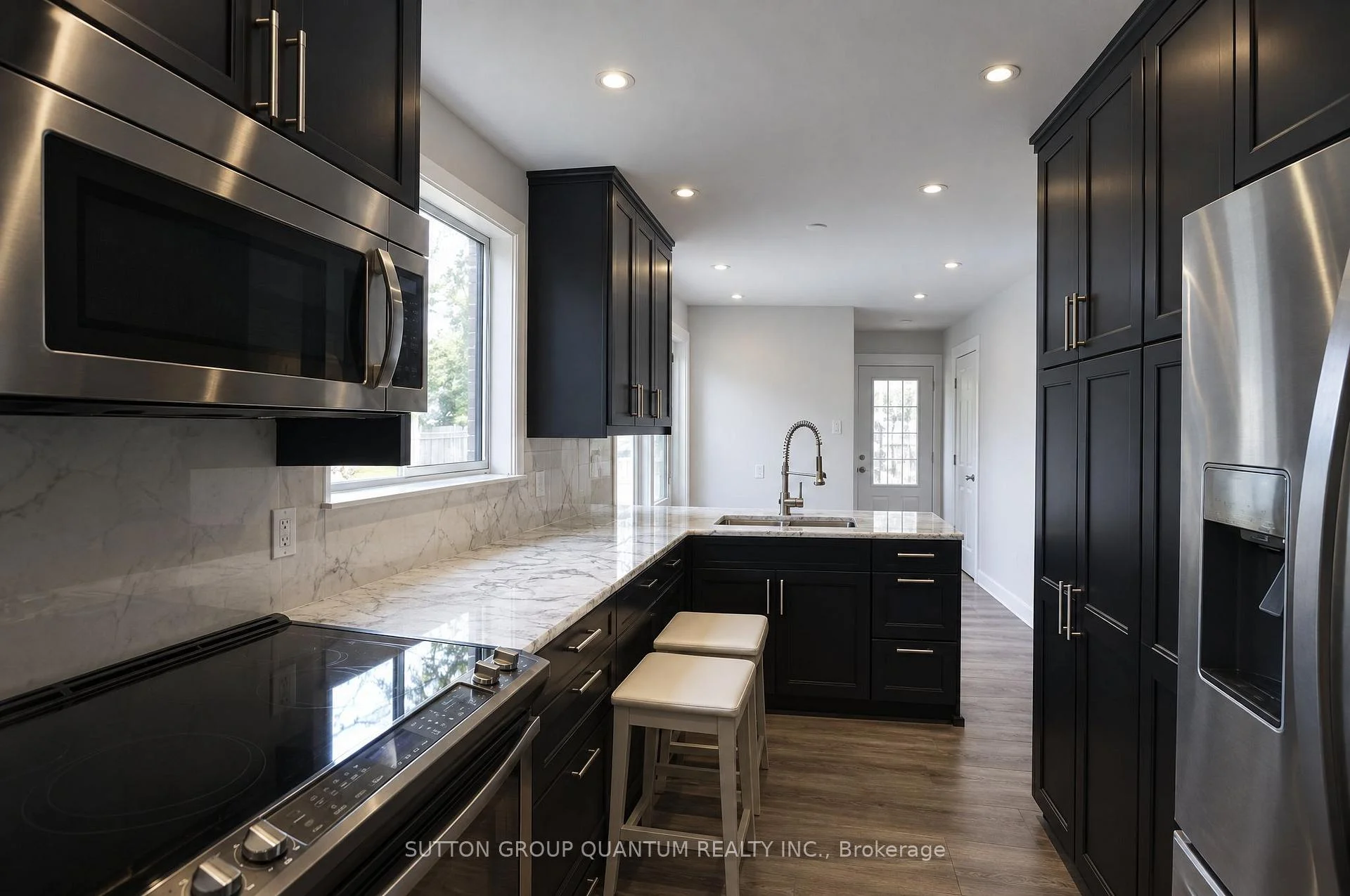 Photo 10 of 1237 Sycamore Drive, Burlington, Palmer — HOMEH