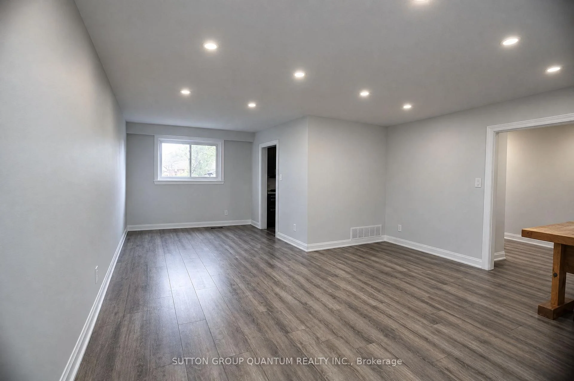 Photo 17 of 1237 Sycamore Drive, Burlington, Palmer — HOMEH