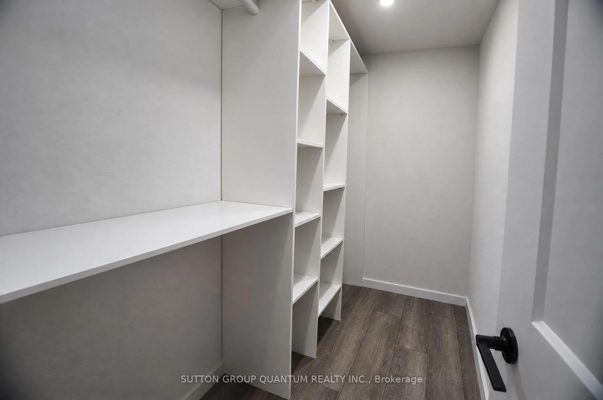 Photo 23 of 1237 Sycamore Drive, Burlington, Palmer — HOMEH
