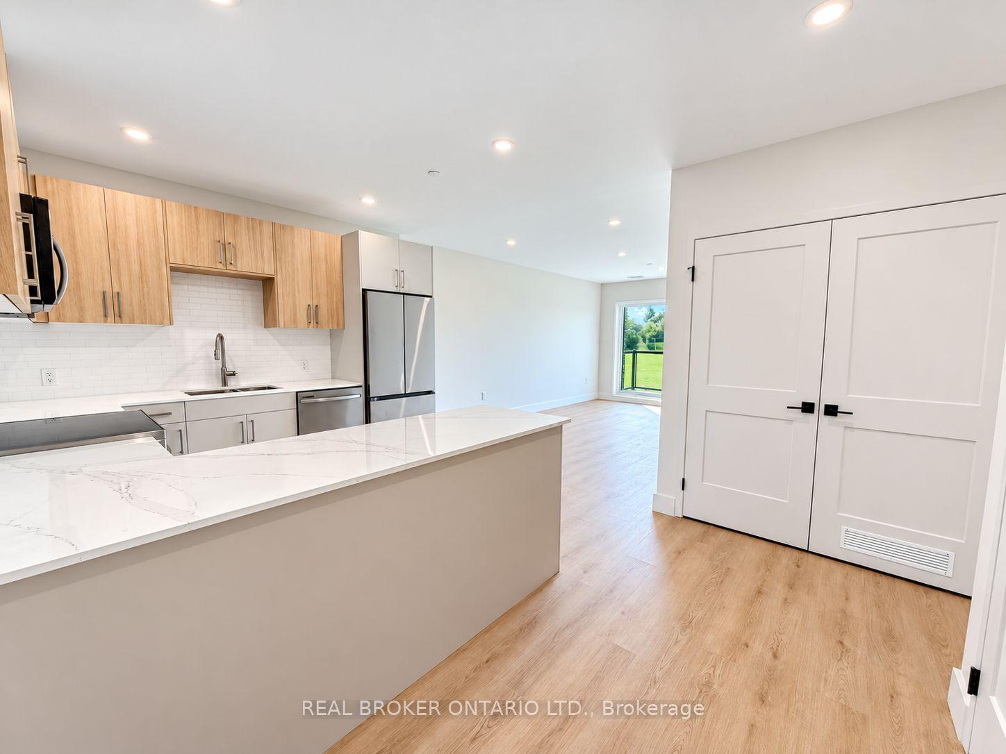 Photo 8 of Unit 304, 8 Hutt Lane, Thorold, Thorold Downtown — HOMEH