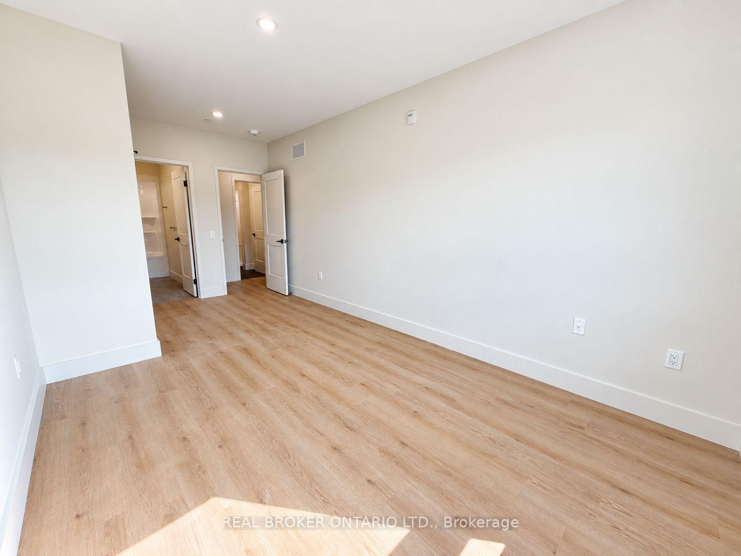 Photo 15 of Unit 304, 8 Hutt Lane, Thorold, Thorold Downtown — HOMEH
