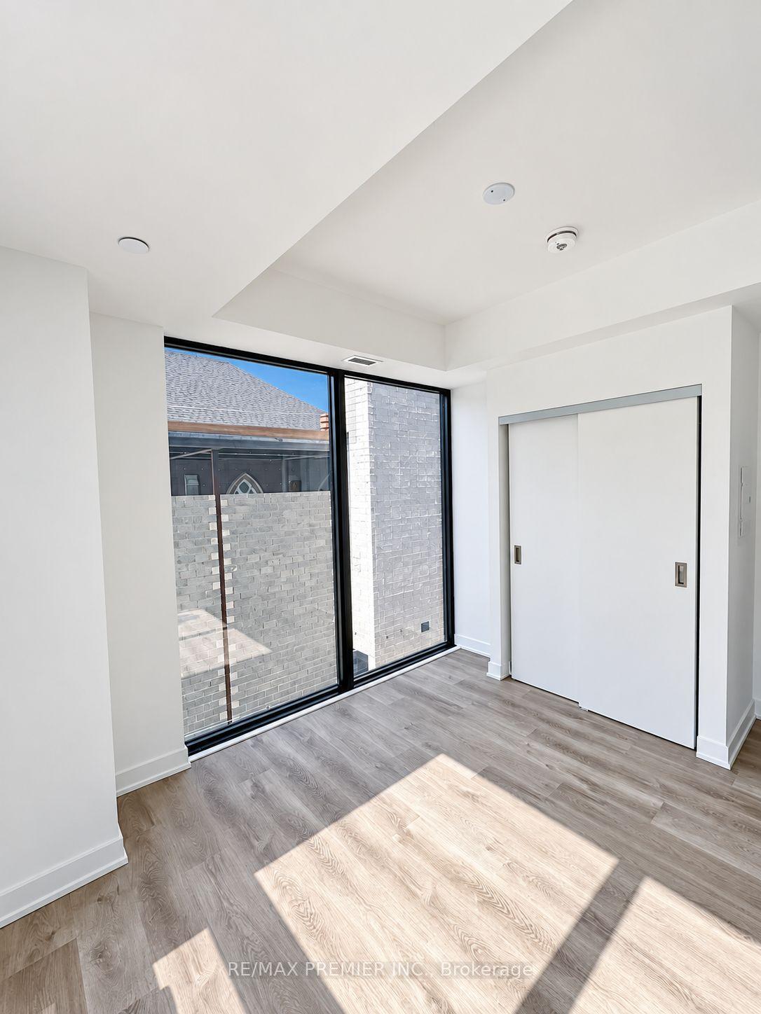 Photo 8 of Unit 301, 91 John Street, Hamilton, Corktown — HOMEH