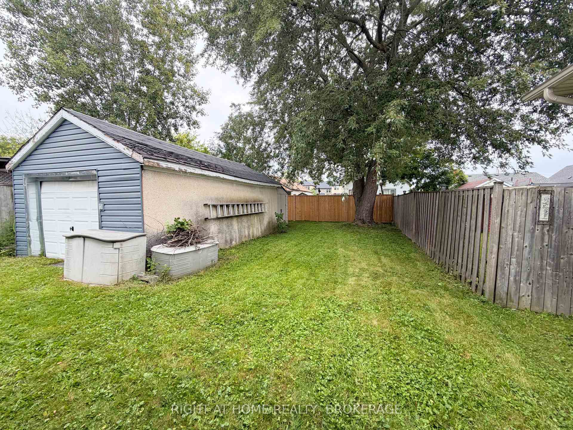 Photo 25 of 44 Cumming Street, St. Catharines, Western Hill — HOMEH