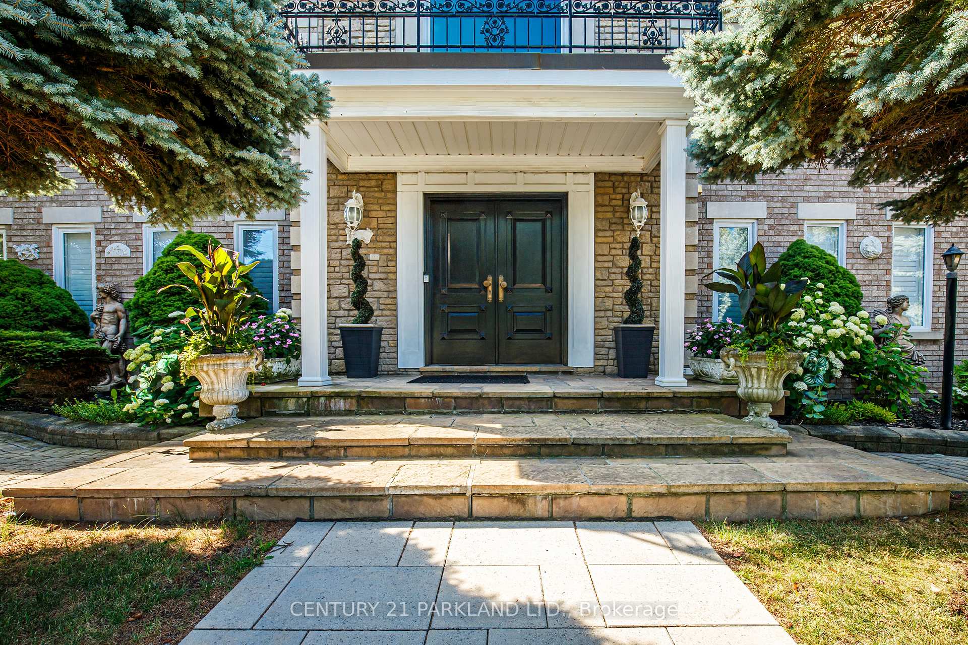 Photo 1 of 1 Radley Street, Vaughan, East Woodbridge — HOMEH