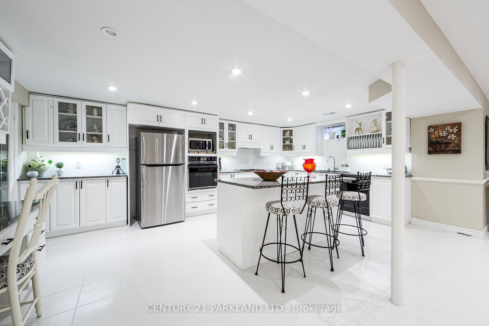 Photo 40 of 1 Radley Street, Vaughan, East Woodbridge — HOMEH