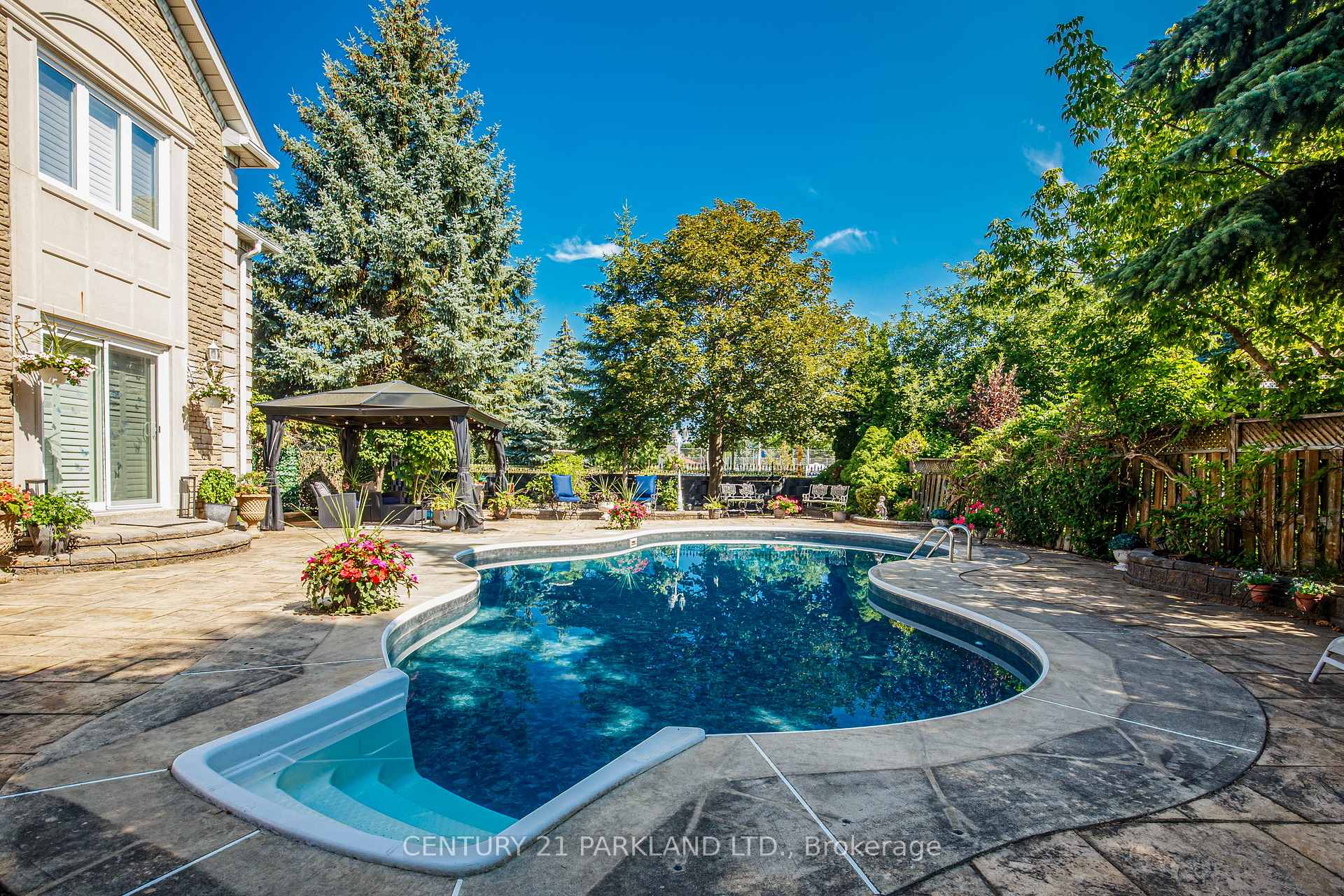 Photo 46 of 1 Radley Street, Vaughan, East Woodbridge — HOMEH