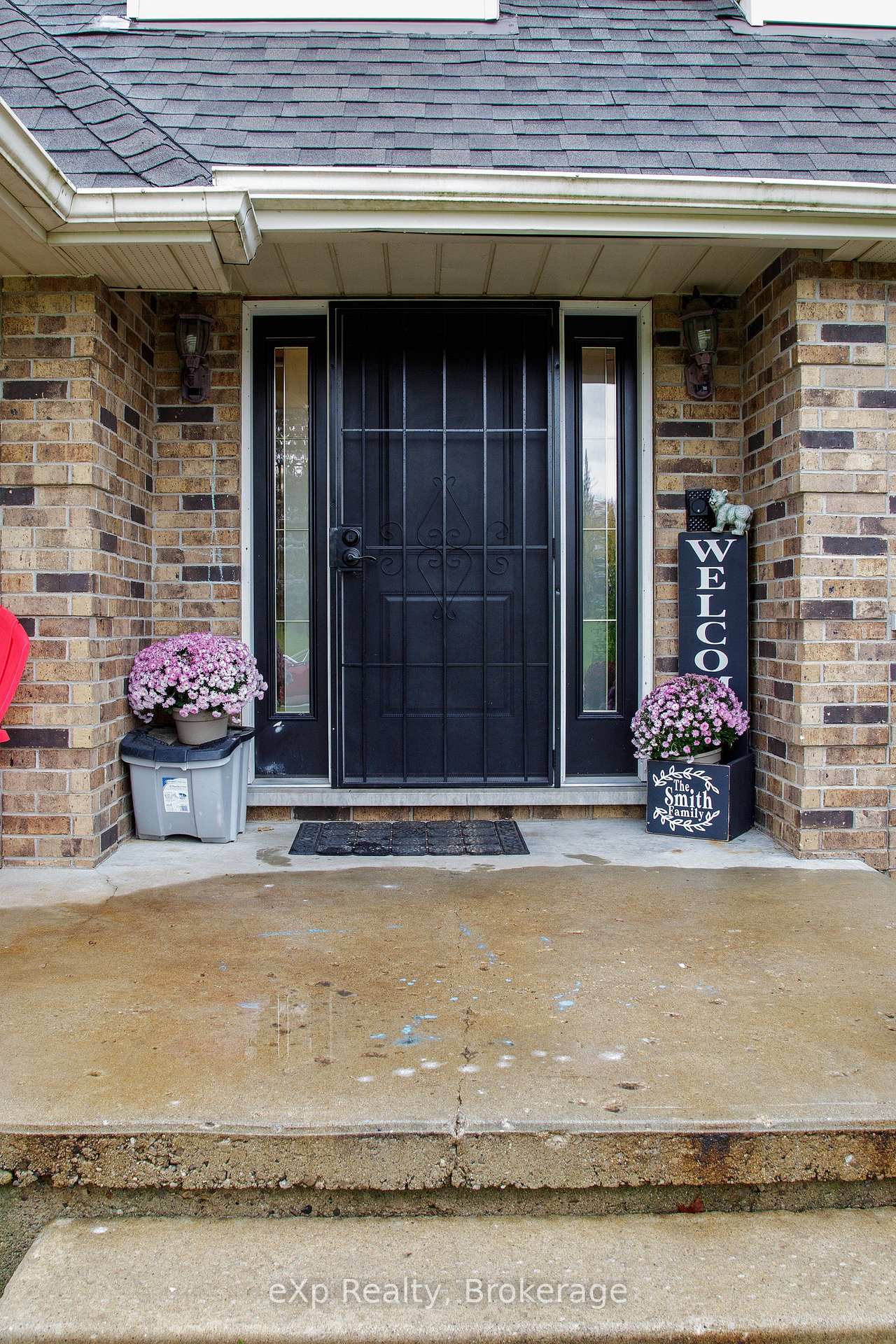 Photo 2 of 41564 Byers Street, Central Huron, Hullett — HOMEH