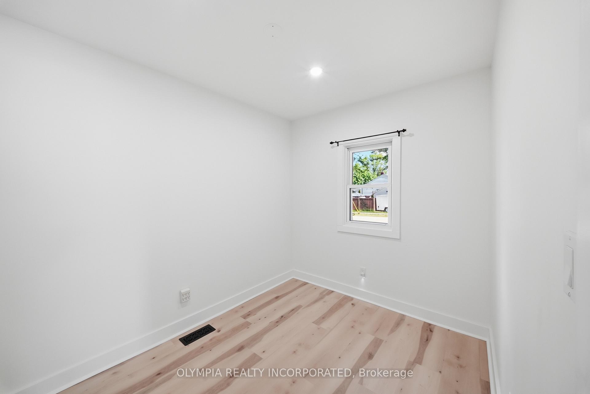 Photo 10 of 7936 Beaverdams Road, Niagara Falls, Ascot — HOMEH