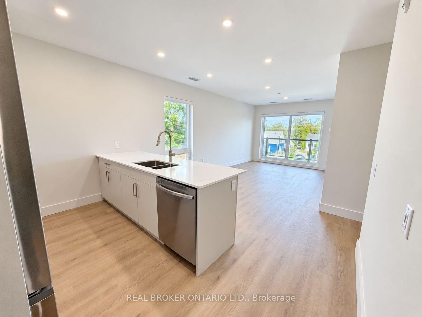 Photo 4 of Unit 307, 8 Hutt Lane, Thorold, Thorold Downtown — HOMEH