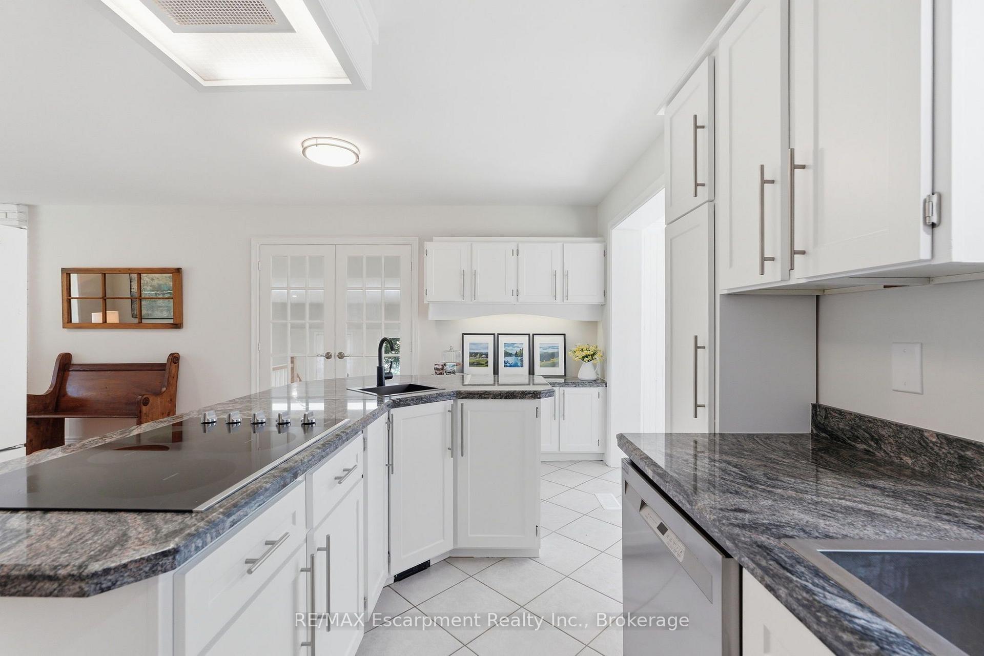 Photo 10 of 337 Concession 5 W, Hamilton, Rural Flamborough — HOMEH