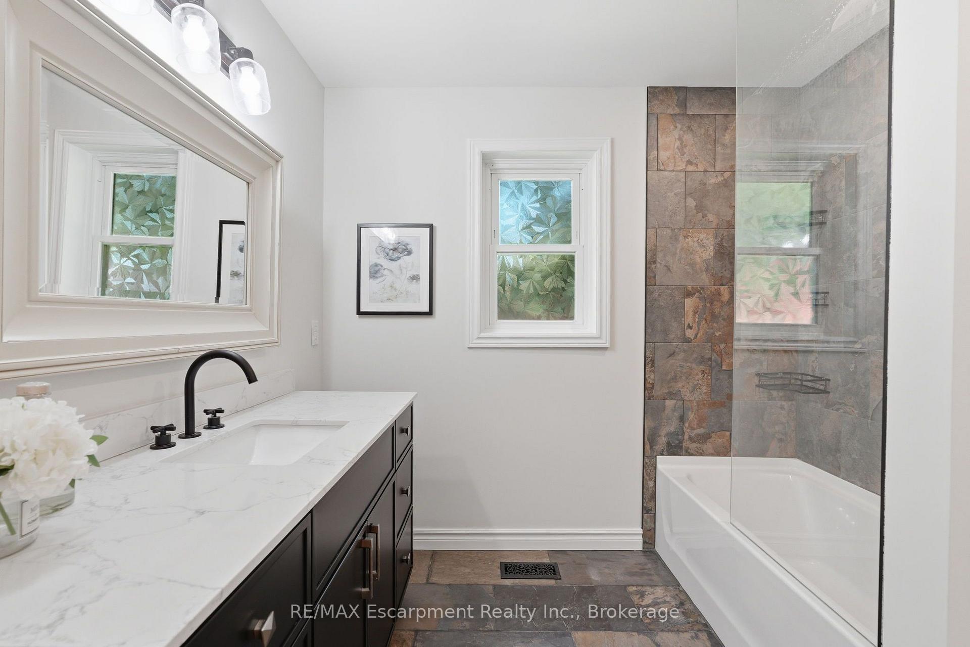 Photo 24 of 337 Concession 5 W, Hamilton, Rural Flamborough — HOMEH