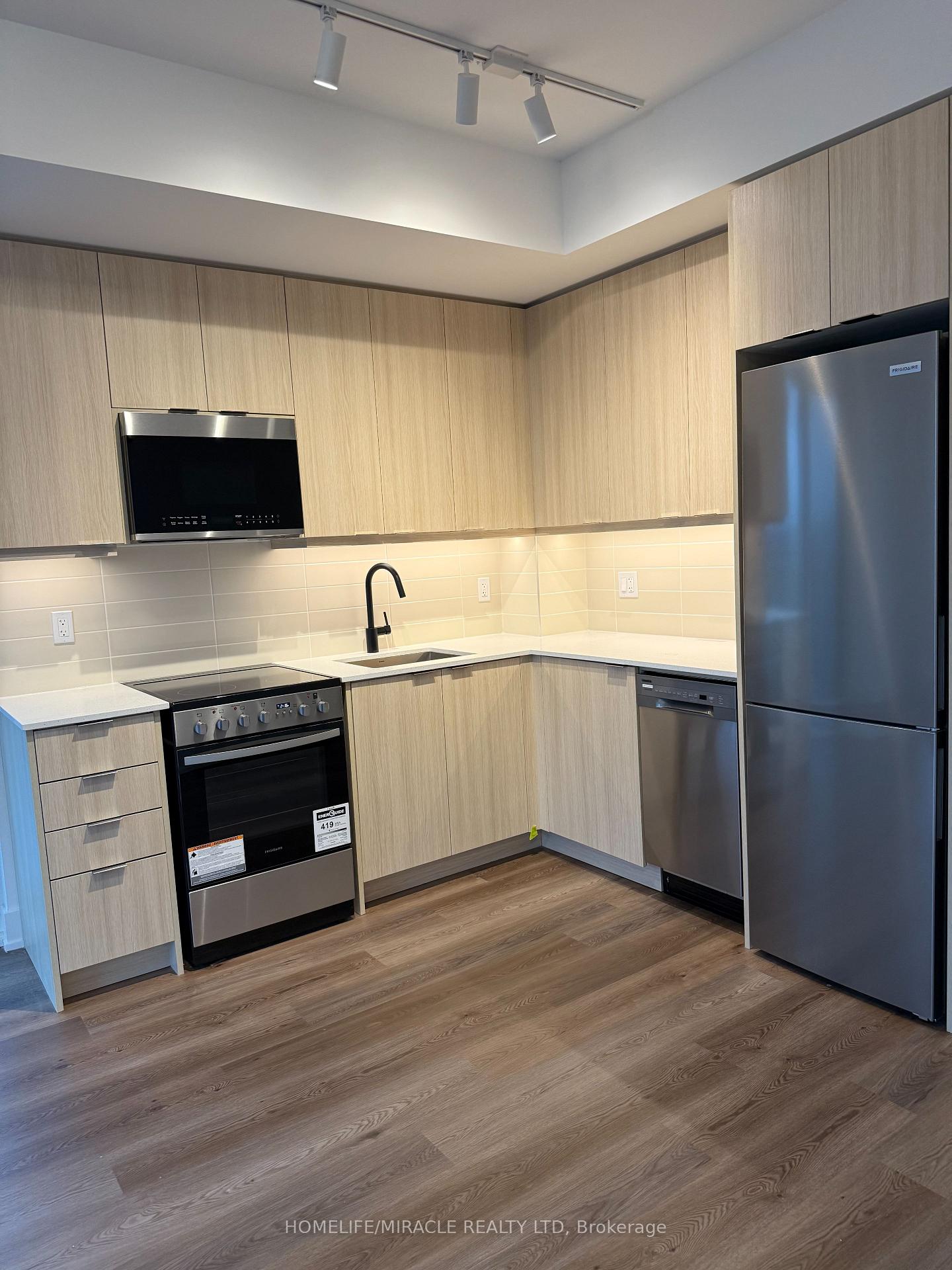Photo 4 of Unit 2108 A, 115 Nipissing Road, Milton, Old Milton — HOMEH