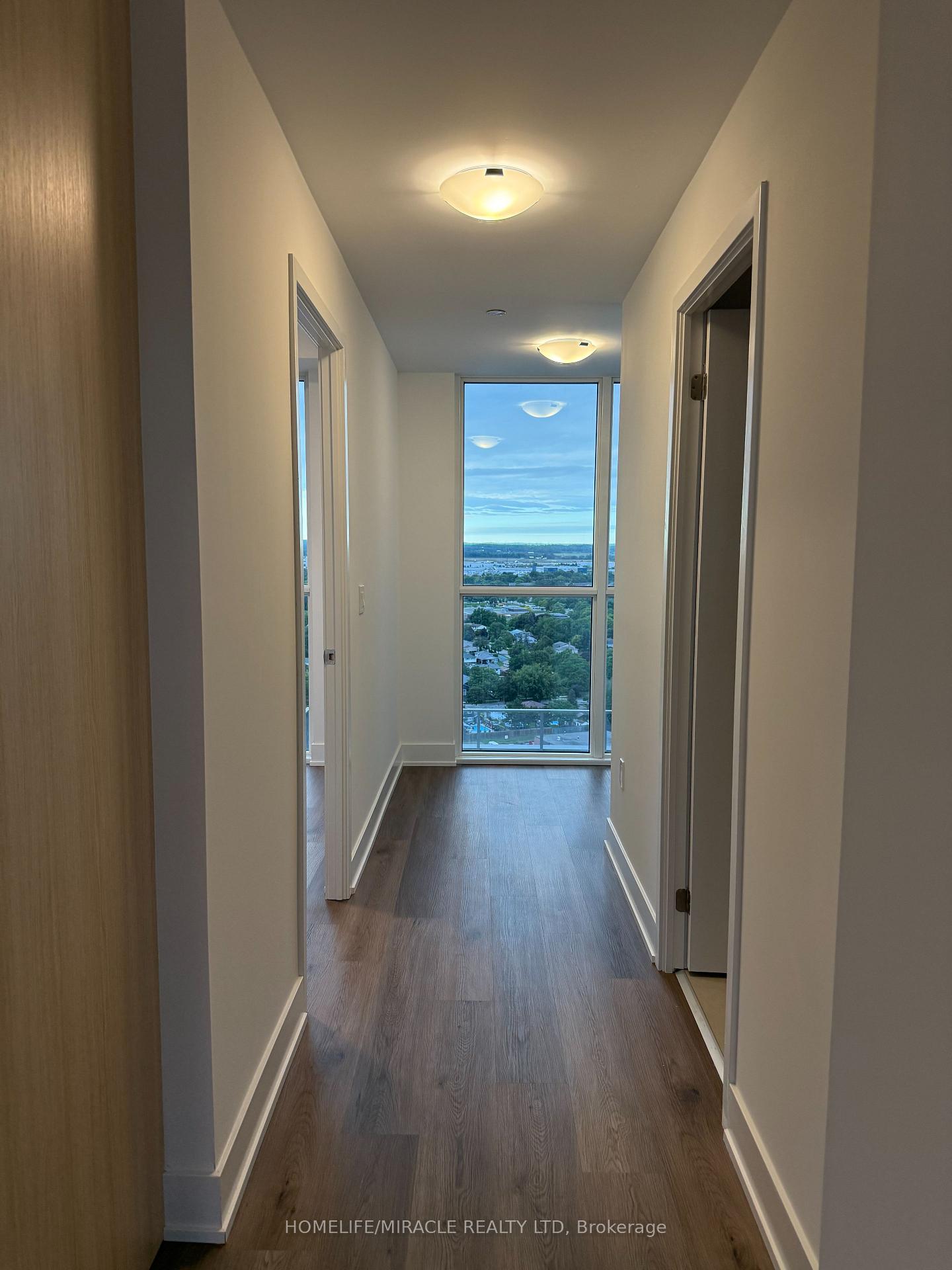 Photo 5 of Unit 2108 A, 115 Nipissing Road, Milton, Old Milton — HOMEH