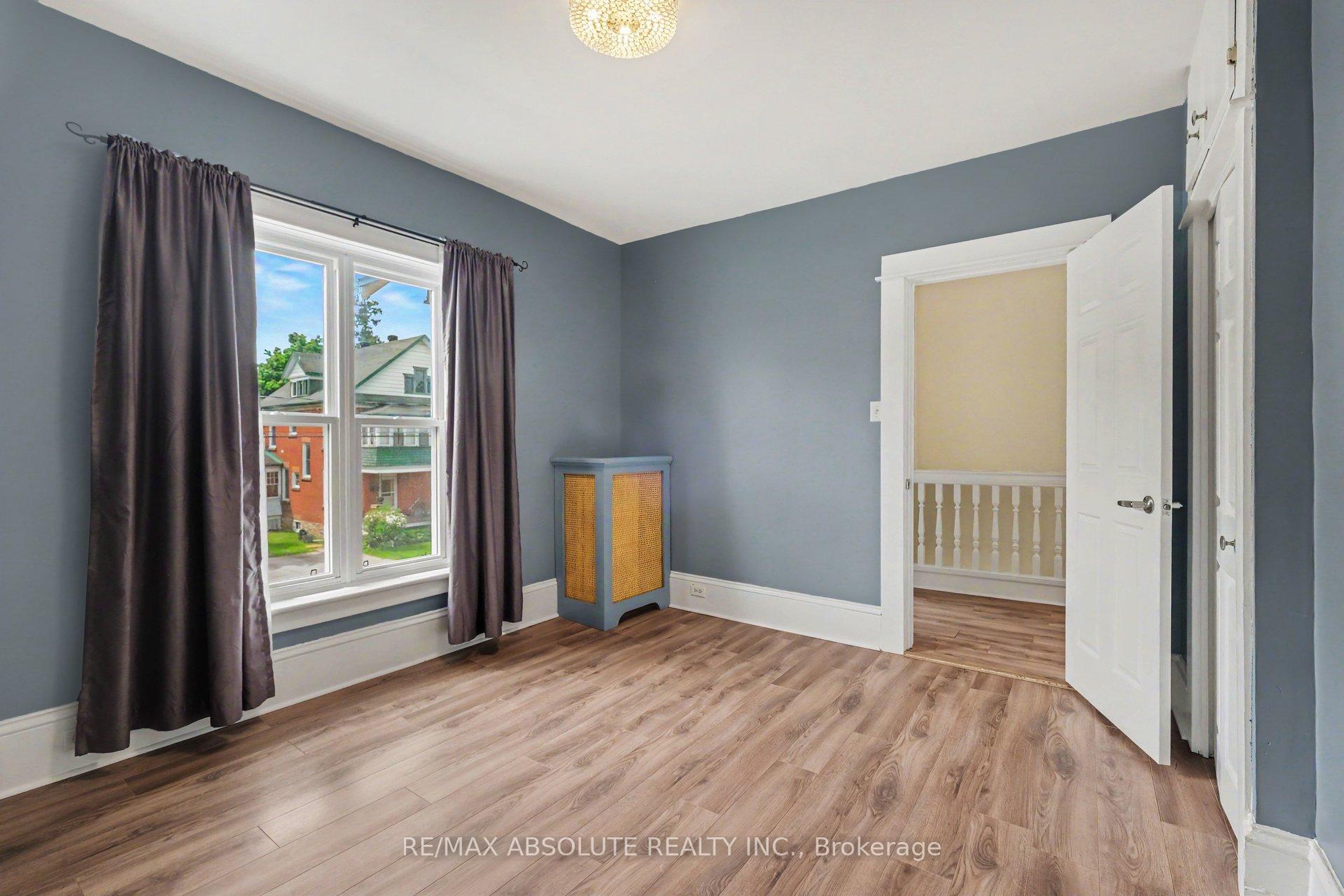 Photo 24 of 16 Glen Avenue, Smiths Falls, Smiths Falls — HOMEH