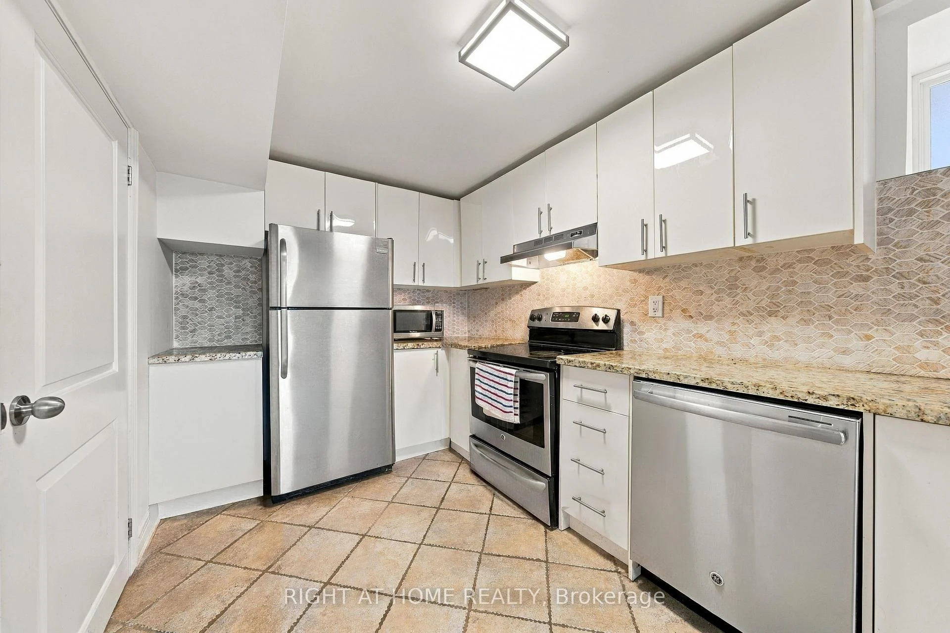 Photo 33 of Unit 1, 490 Brock Avenue, Toronto, Dufferin Grove — HOMEH