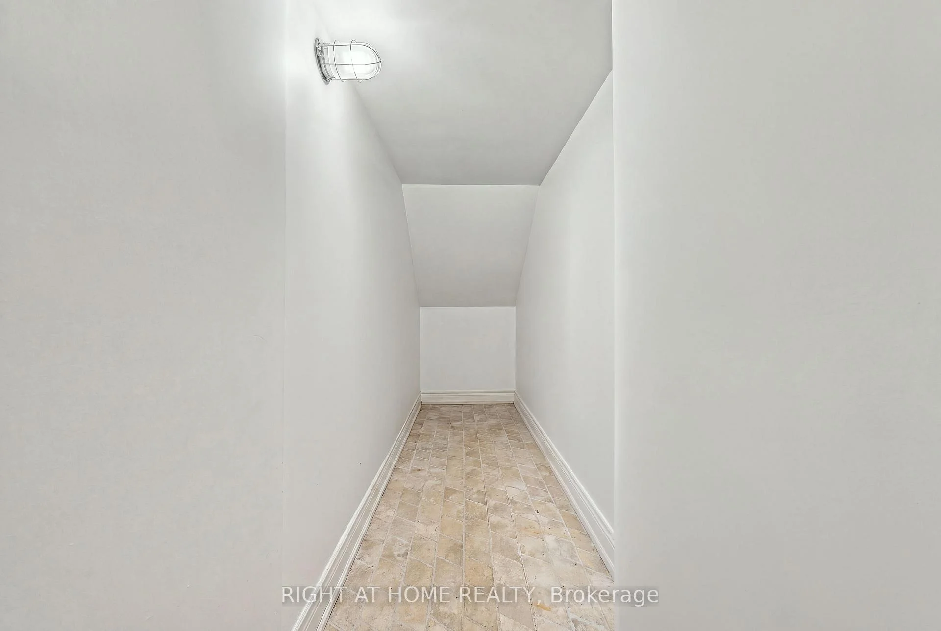 Photo 40 of Unit 1, 490 Brock Avenue, Toronto, Dufferin Grove — HOMEH