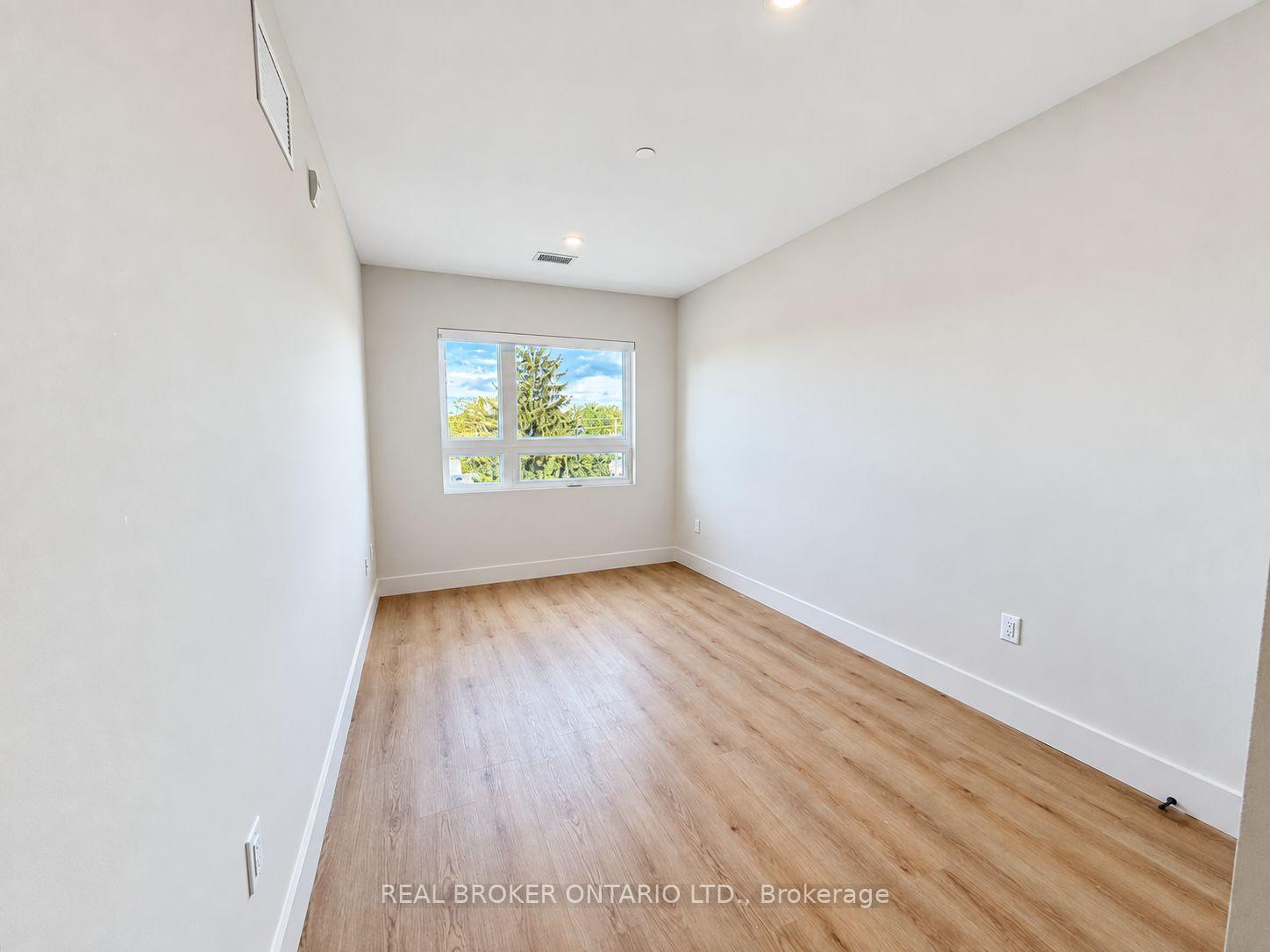 Photo 5 of Unit 405, 8 Hutt Lane, Thorold, Thorold Downtown — HOMEH
