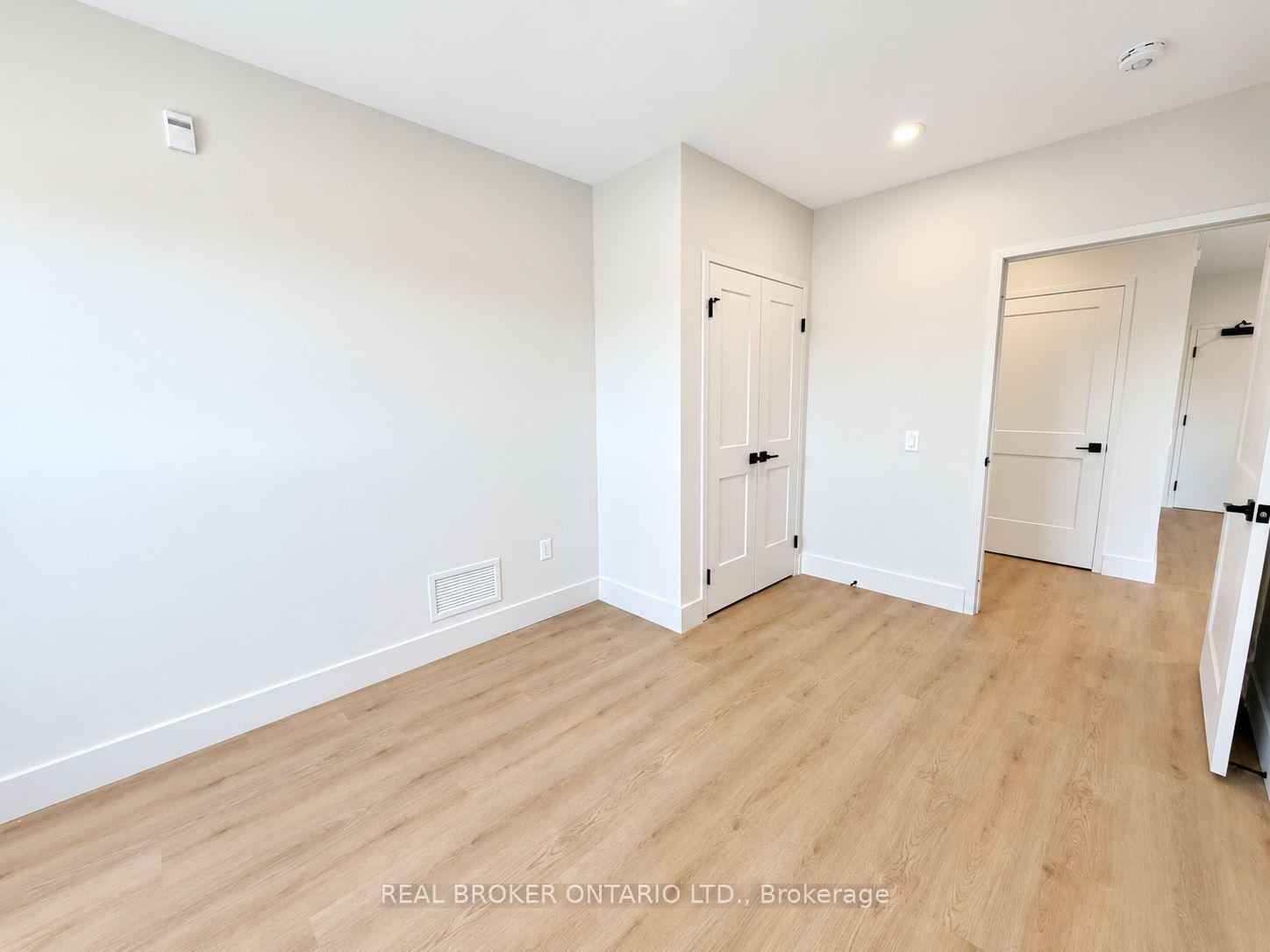 Photo 16 of Unit 405, 8 Hutt Lane, Thorold, Thorold Downtown — HOMEH