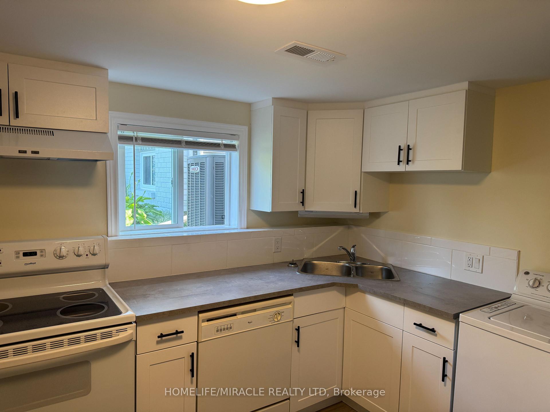 Photo 31 of 40 St Charles Street, Belleville, Belleville Ward — HOMEH