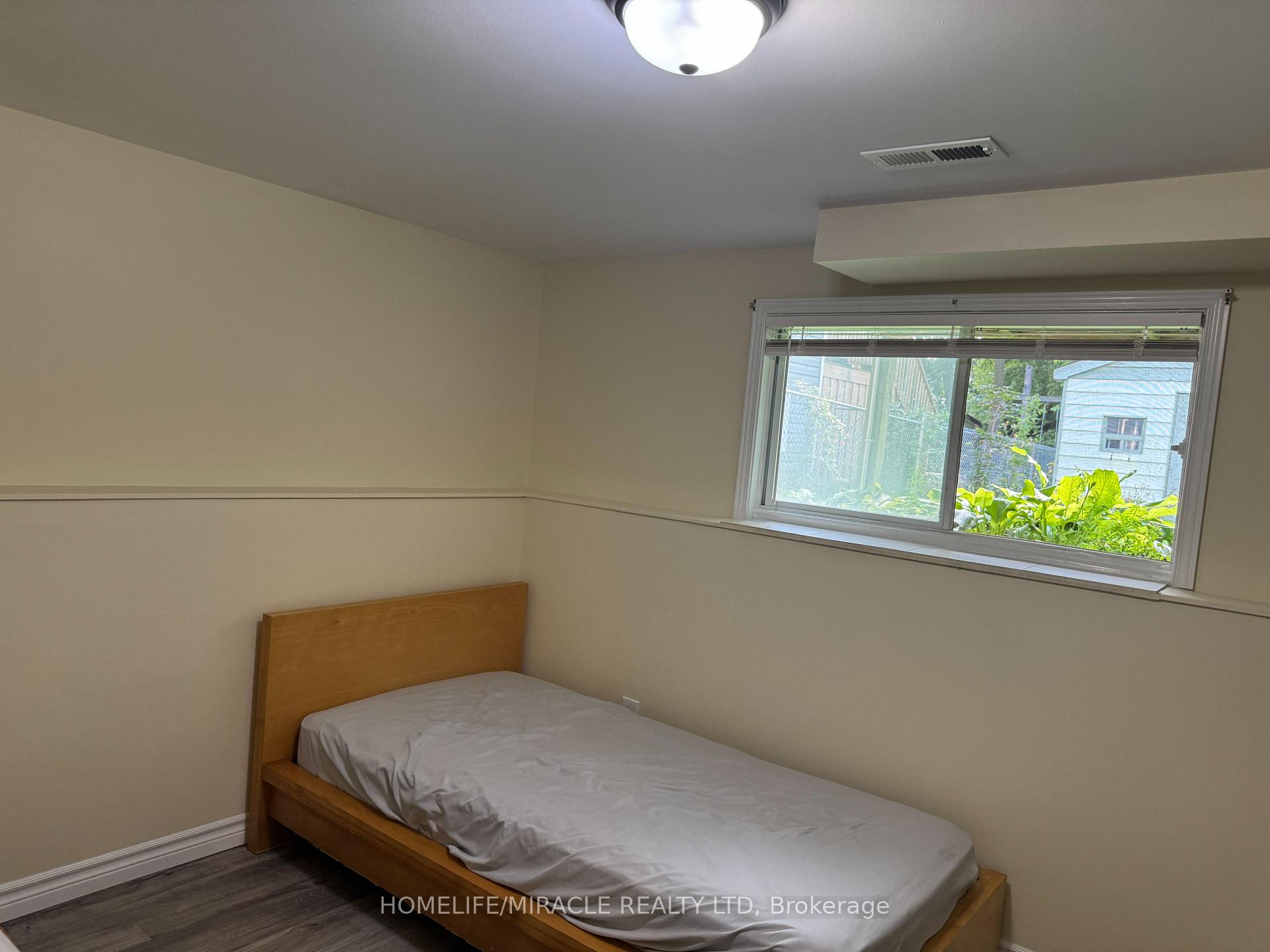 Photo 40 of 40 St Charles Street, Belleville, Belleville Ward — HOMEH