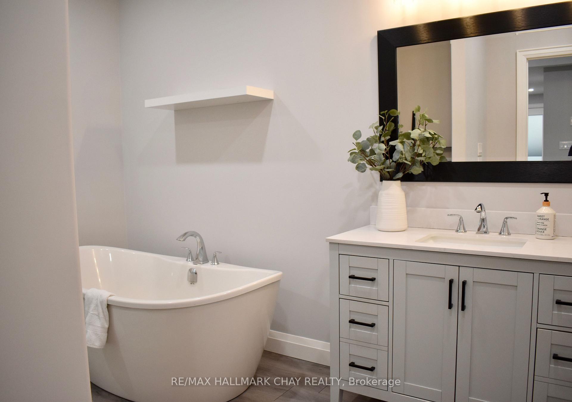 Photo 13 of 1448 B River Road, Wasaga Beach — HOMEH