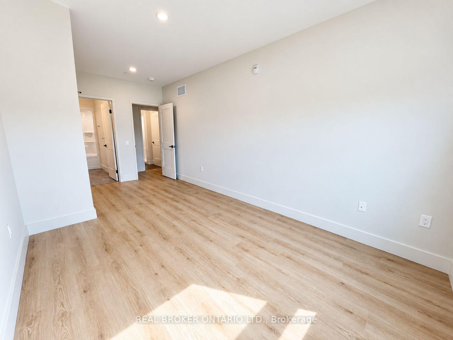 Photo 13 of Unit 504, 8 Hutt Lane, Thorold, Thorold Downtown — HOMEH