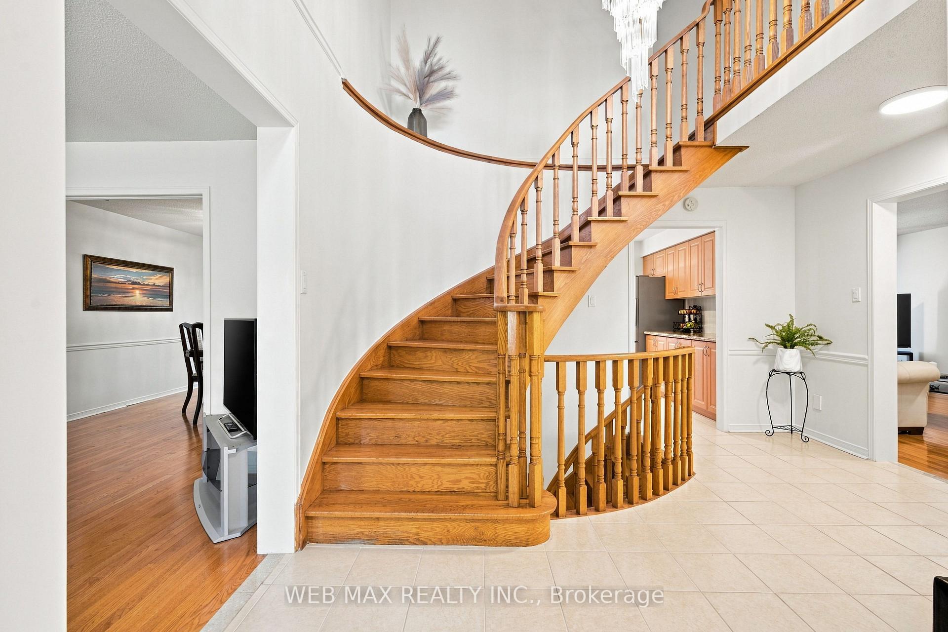 Photo 6 of 2272 Shipwright Road, Oakville, Glen Abbey — HOMEH