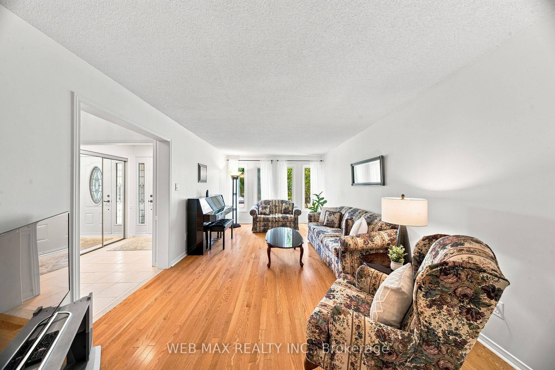 Photo 8 of 2272 Shipwright Road, Oakville, Glen Abbey — HOMEH