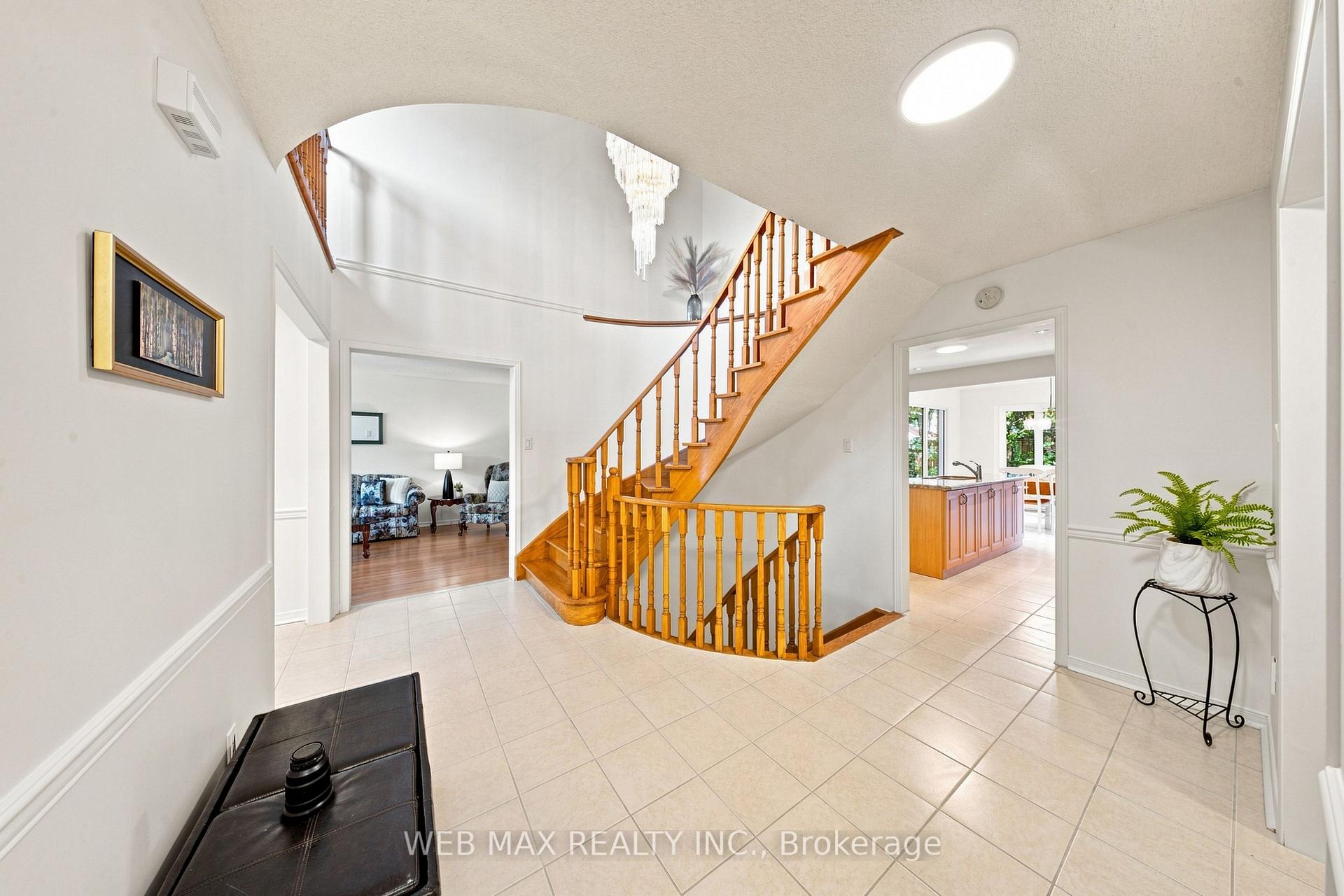Photo 12 of 2272 Shipwright Road, Oakville, Glen Abbey — HOMEH