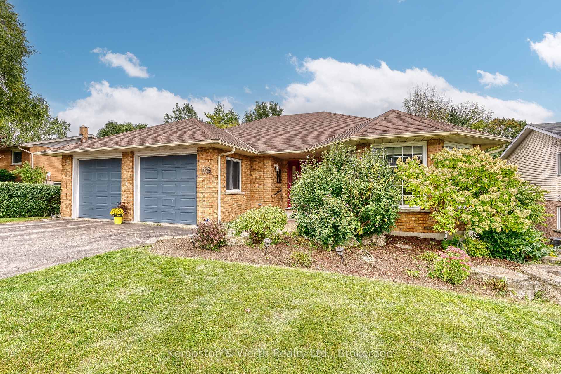 Photo 4 of 21 Queen Street, Mapleton, Rural Mapleton — HOMEH