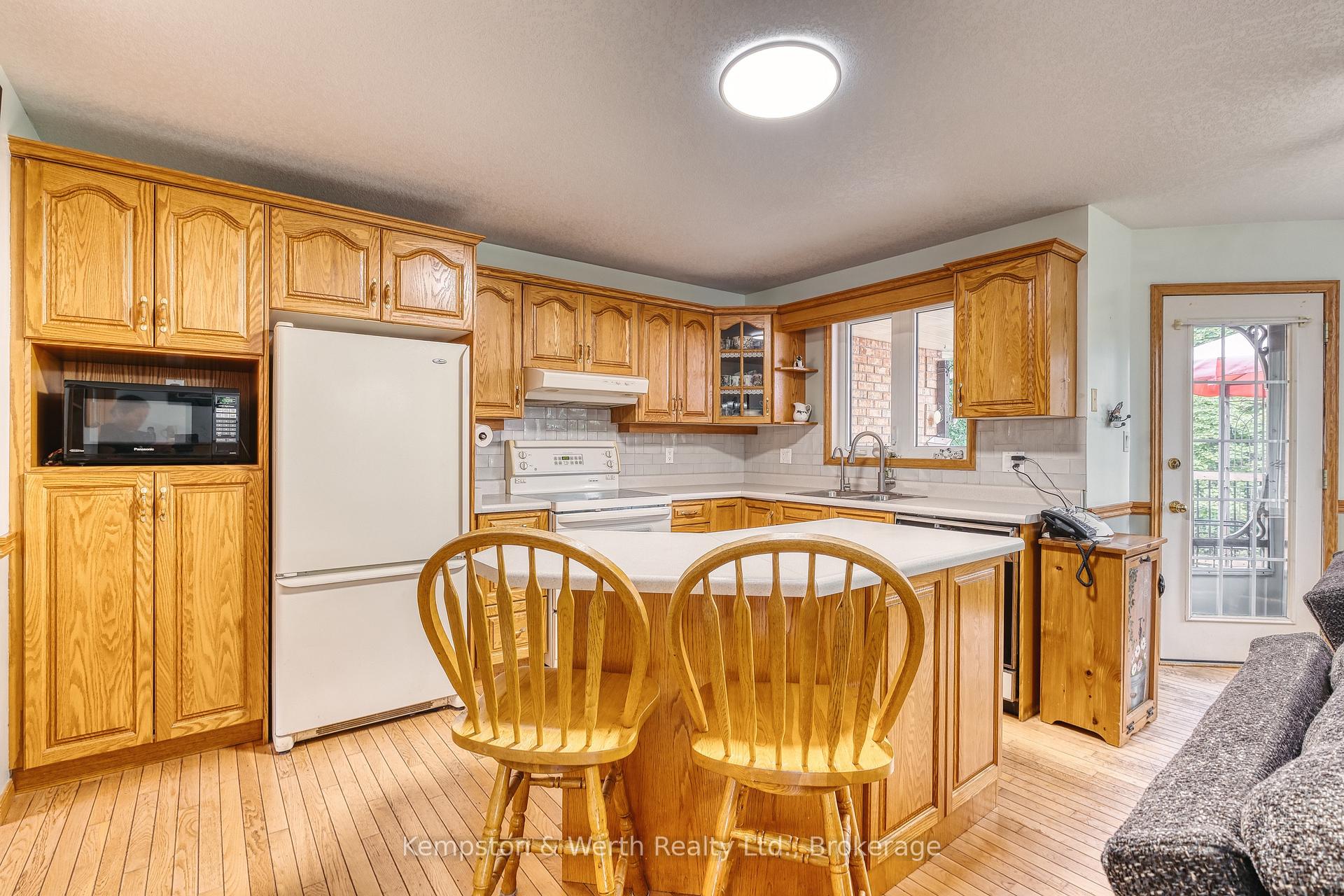 Photo 21 of 21 Queen Street, Mapleton, Rural Mapleton — HOMEH