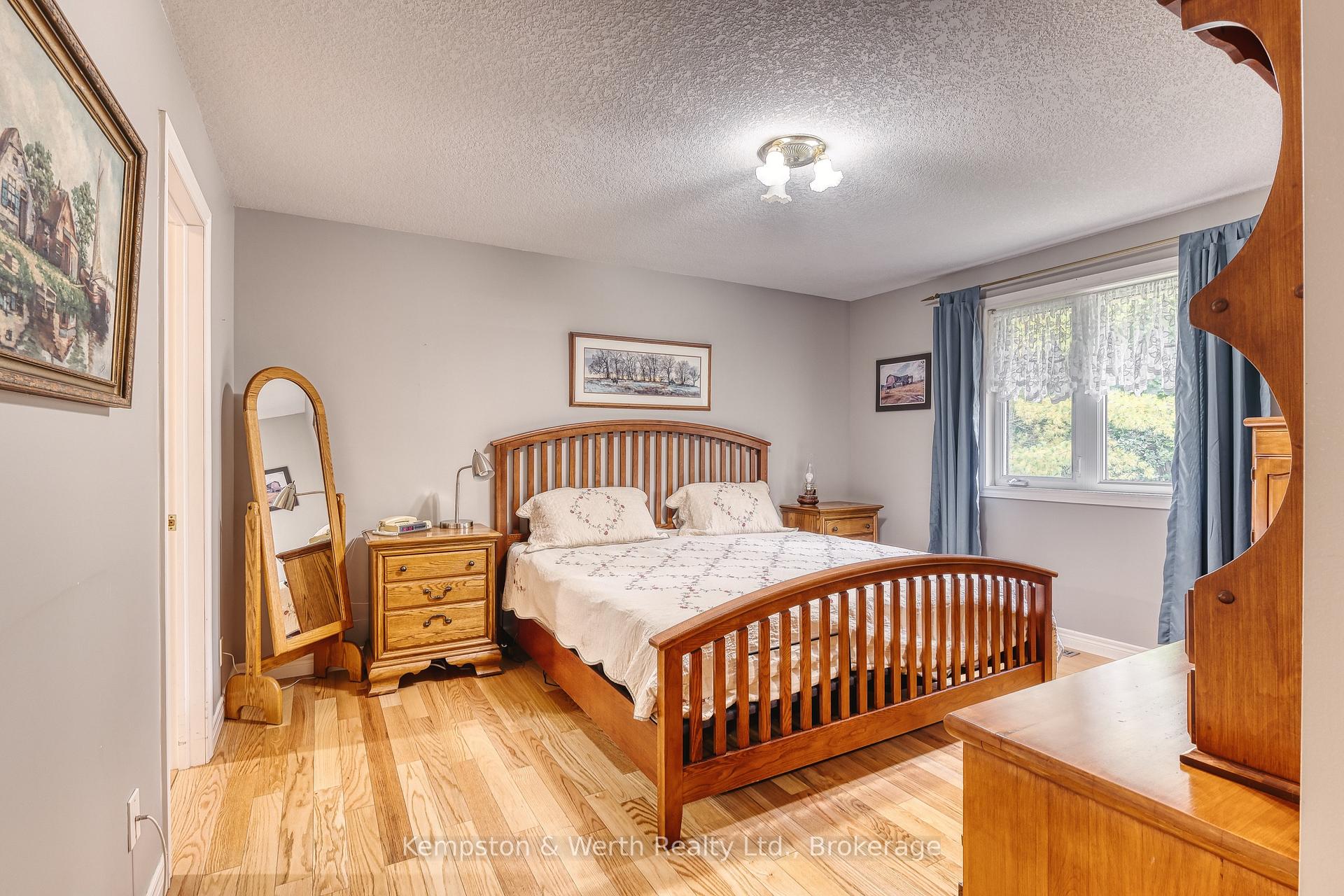 Photo 24 of 21 Queen Street, Mapleton, Rural Mapleton — HOMEH